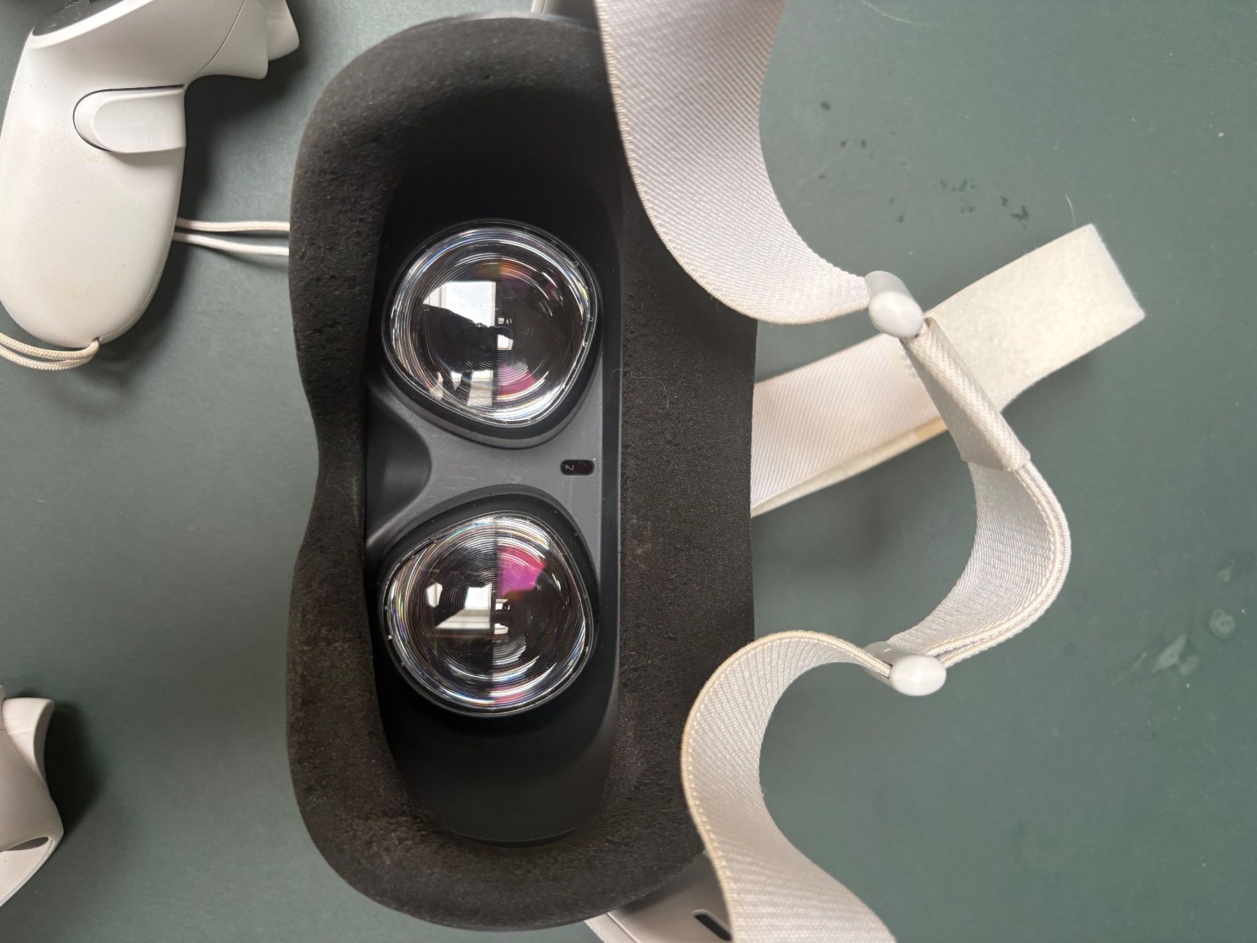 Meta Casque VR: Meta Quest 2 inkl. Case, Link-Kabel & Zubehör – D'occasion à Zürich par spiamlolneec 5