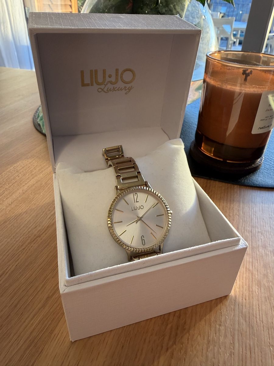 Liu Jo Orologi: LIU JO classic watch gold – Usato da Walchwil venduto da Luxury_wardrobe