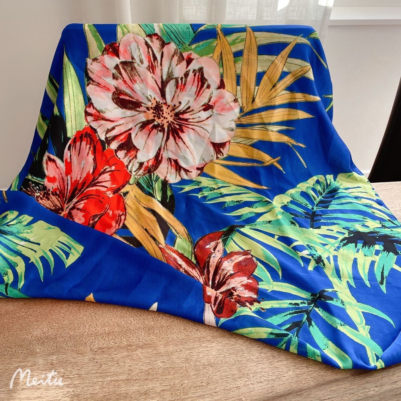 Foulards & écharpes: HALLHUBER Schal – Neuf avec emballage d'origine à Luzern par Sommer_26
