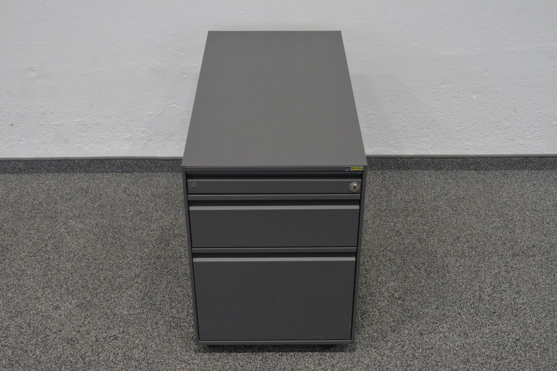 Lista Banconi: Lista Office LO Serie L2 Roll-Korpus Anthrazit - ohne – Usato da Schönenwerd venduto da mcofficeshop