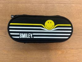 Stifte- Etui schwarz HERLITZ Modell "SMILEY"