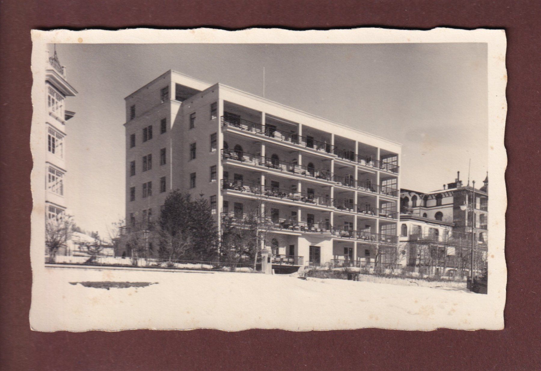 Cartoline postali: DAVOS-PLATZ - Sanatorium Sanitas – Usato da Pully venduto da nicecards