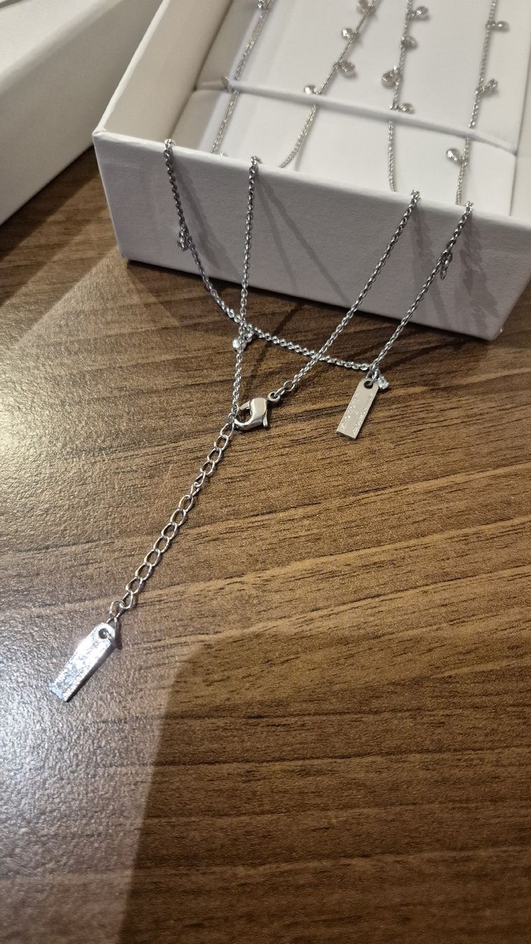 Swarovski Catenine: Swarovski Kette 2-teilig – Usato da Oberentfelden venduto da Principessa75 3