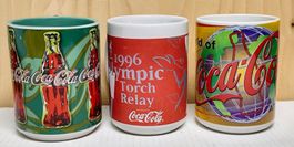 3 grosse Coca-Cola Tassen