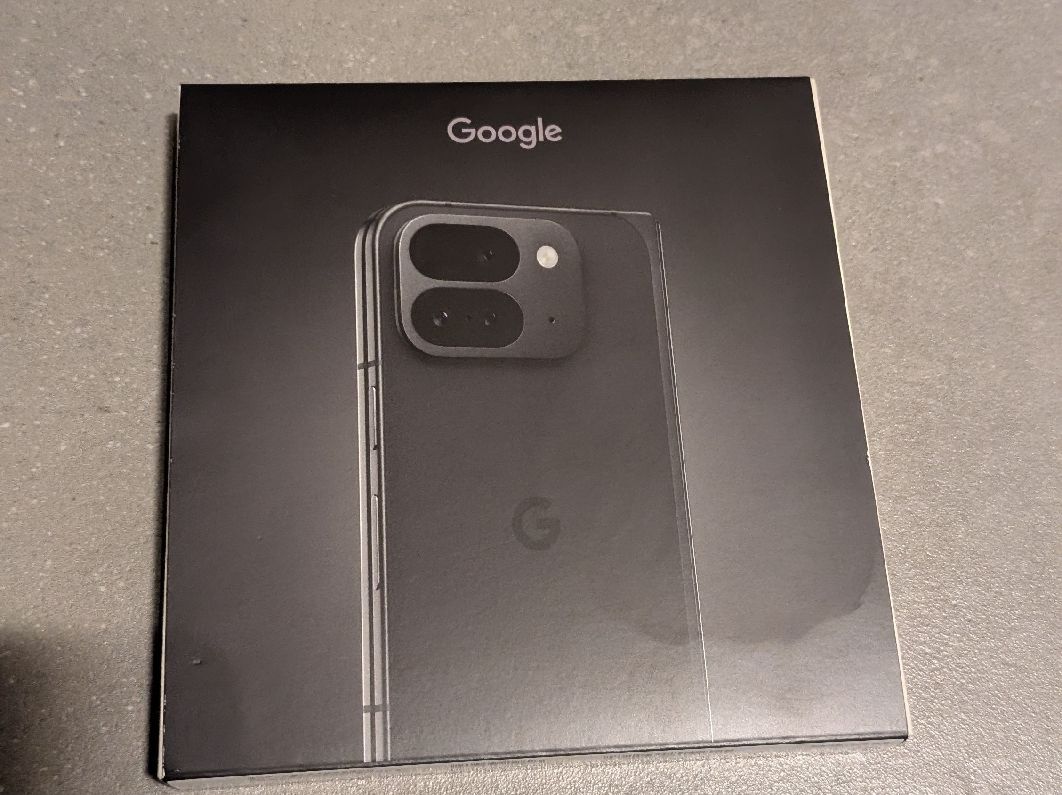 Google Telefoni cellulari / Smartphones: Google Pixel 9 Pro Fold 256GB – Usato da Winterthur venduto da MSC10 1