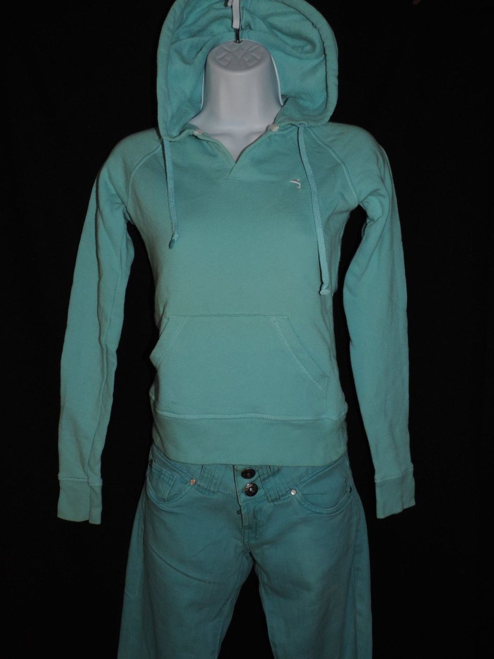 Lotti di vestiti: ensemble bleu turquoise – Usato da Genève venduto da Axelle333 2