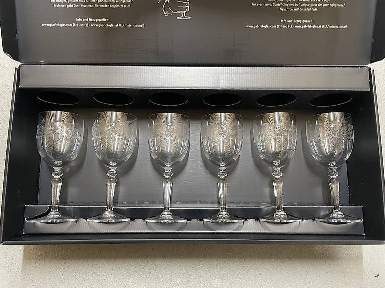 Bicchieri: Vintage Kristallgläser mit Gravur / Set – Usato da Hausen AG venduto da SolivaLab 3