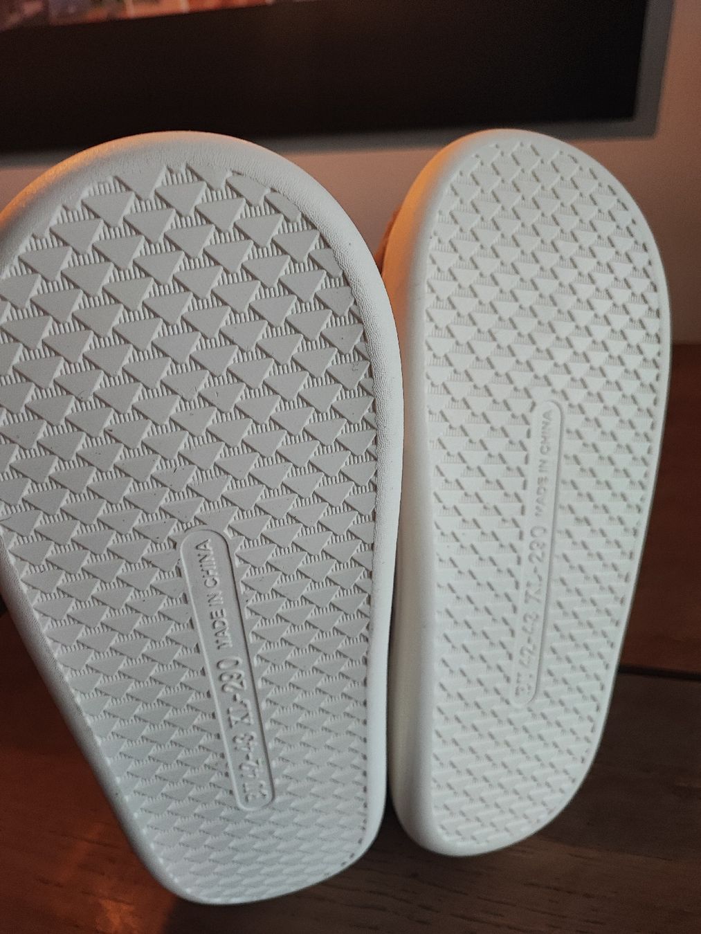 Herrenschuhe: Warme Hausschuhe in Gr. 40 – Neu (gemäss Beschreibung) aus Hochdorf von Idefixxx 3