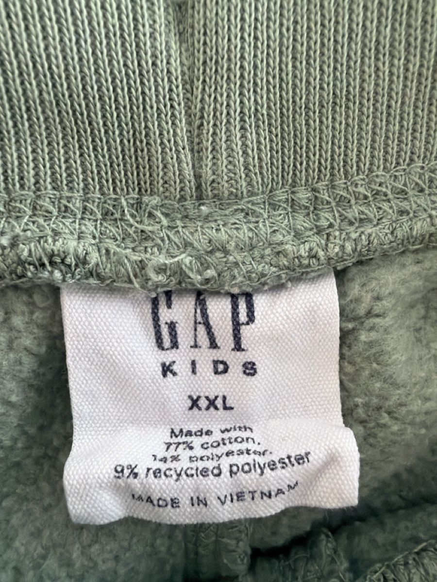 Gap Pantalons: GAP Jogginghose Jungen Gr.XXL – D'occasion à Büren SO par Nuri09 4