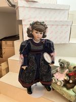 Porzellanpuppe Bella Moda „Christina“ – limitiert 185/1000 –