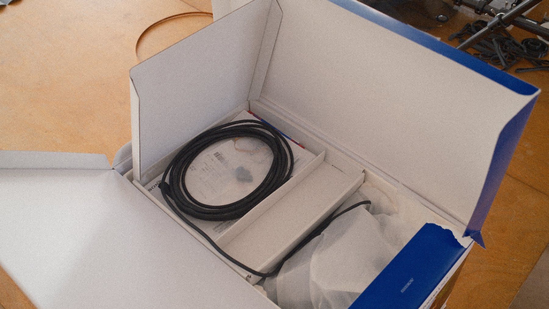 Sony Casco VR: Sony PlayStation VR2 – Usato da Wald ZH venduto da pelang56 5