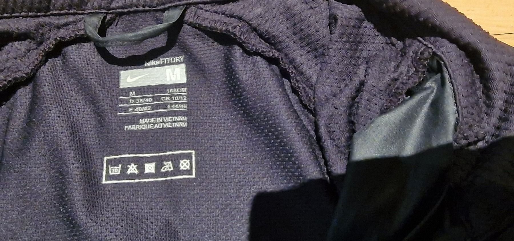 Nike Giacche: Nike Fit Dry Jacke – Usato da Laufenburg venduto da may_r2st 2