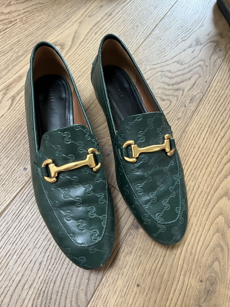 Damenschuhe: Loafer dunkelgrün – Gebraucht aus Jona von Nipponsun