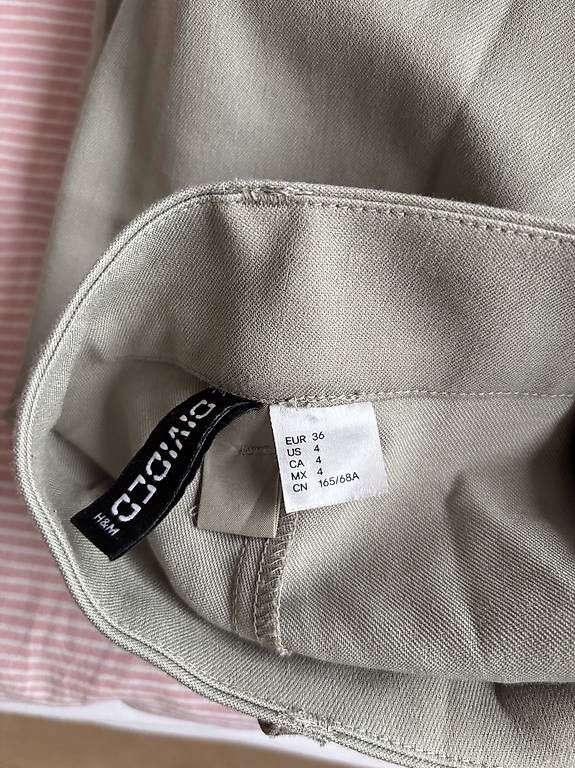 Pantaloni: grüne Stoffhose – Usato da Chur venduto da gio_6rlp 2