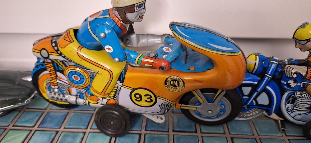 Giocattoli: Blech Motorrad D.M.I. Indien, Spielzeug 60er 70er Jahre – Usato da Brugg AG venduto da bacbac5757