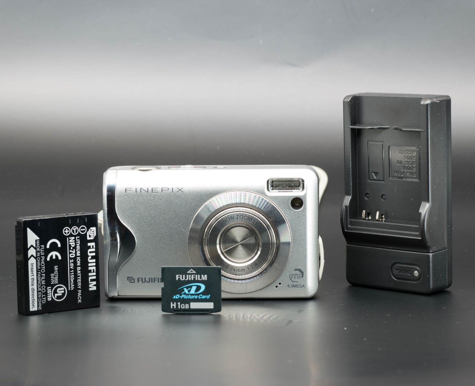 Fujifilm Fotocamera: Fujifilm Finepix F20 Digitalkamera – Usato da Thörishaus venduto da vintagger 2