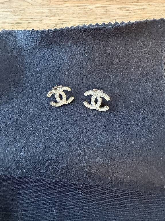 Chanel Orecchini pendenti & Orecchini a lobo: Chanel Ohrringe – Usato da Rickenbach b. Wil venduto da assbe 2