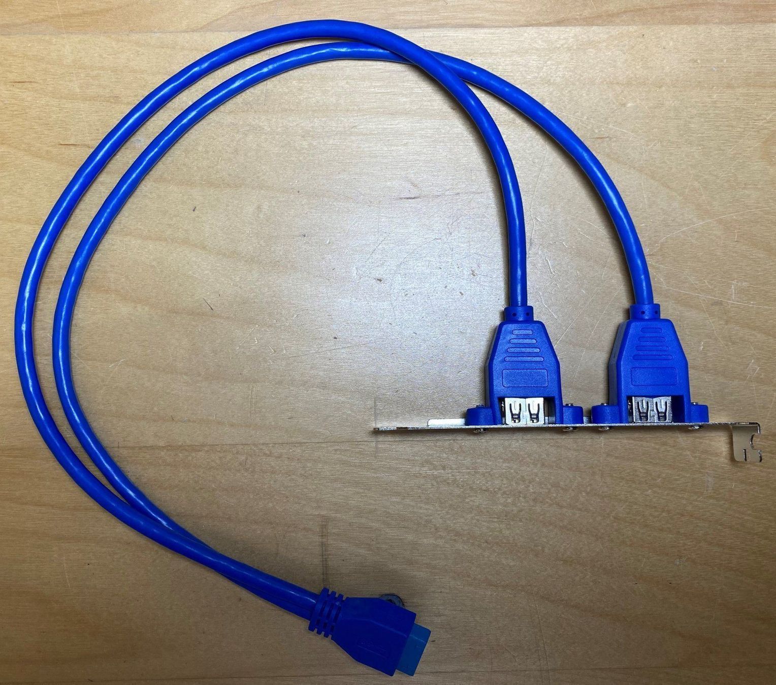 Unità & Adattatore: USB 3.0 - 19 Pin Adapter mit Kabel – Nuovo e nell'imballaggio originale da Genestrerio venduto da DennoPC 1