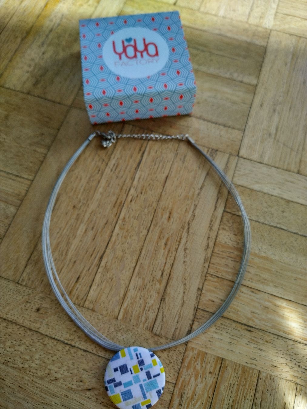 Catenine: Collier Yaya factory _ pendentif interchangeable – Usato da Mühleberg venduto da Eliboub 3
