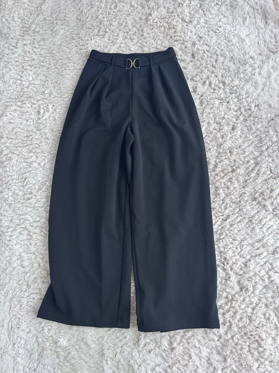 Pantaloni: Hosen schwarz Grösse 34  – Usato da Appenzell venduto da wep