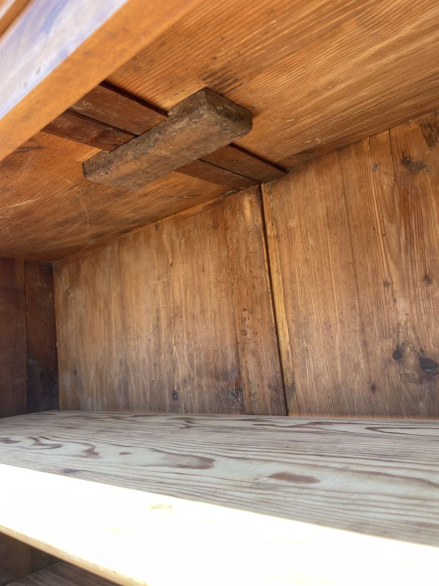 Schränke: Antiker Biedermeier Schrank aus Nussbaum – Gebraucht aus Biel/Bienne von Fluse 6