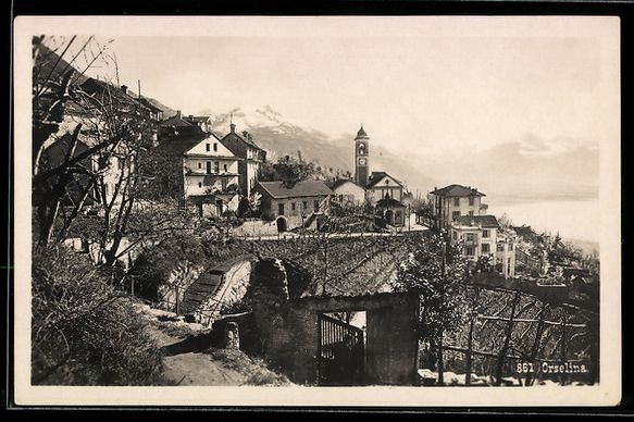 Cartoline postali: AK Orselina, Ortsansicht mit Kirche – Usato da Berlin venduto da bartko-reher