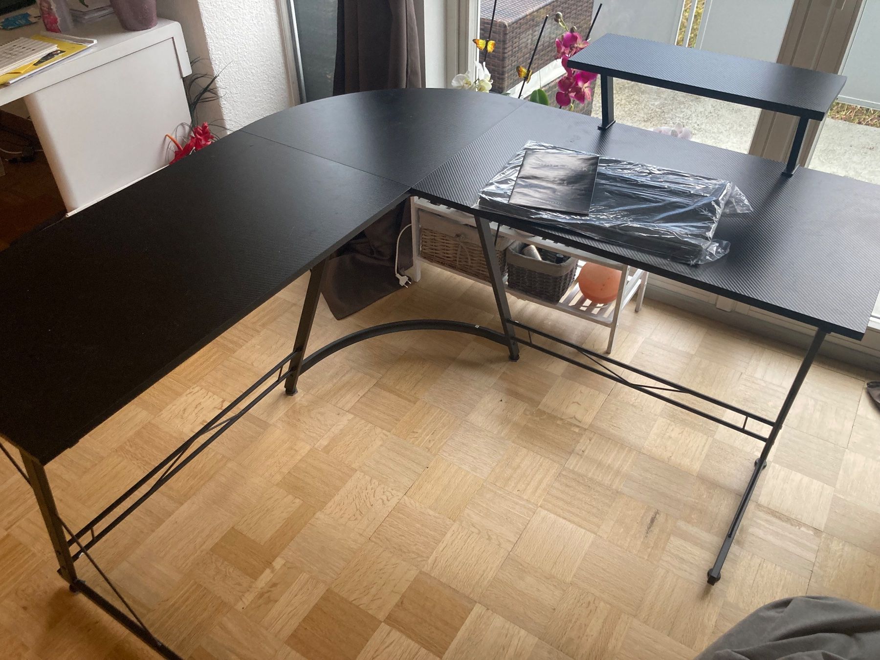 Scrivanie: Gaming Tisch Ecktisch – Usato da Aarau venduto da Meviona