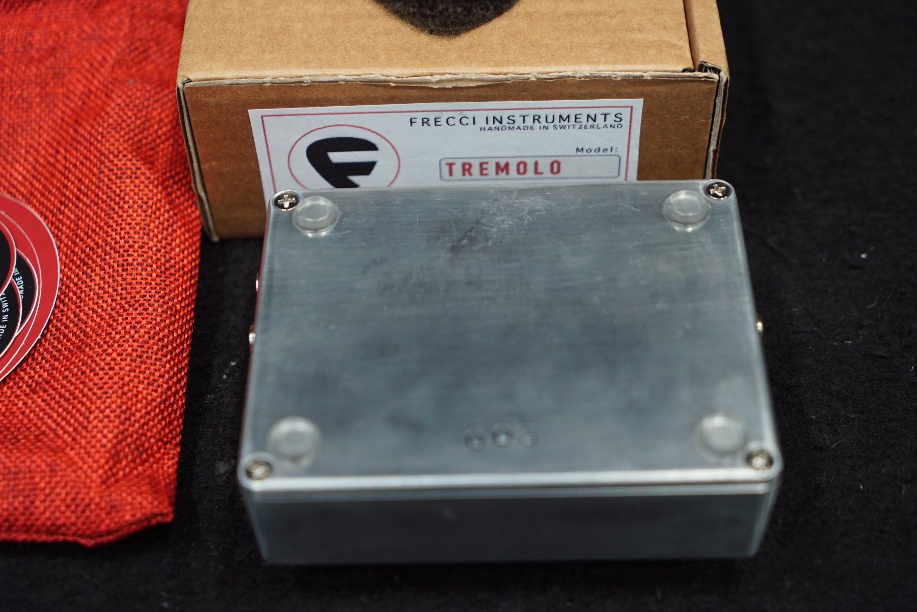 Strumenti musicali: Frecci Tremolo silber Version inklusive  Box – Usato da Ortschwaben venduto da Musictrade 5