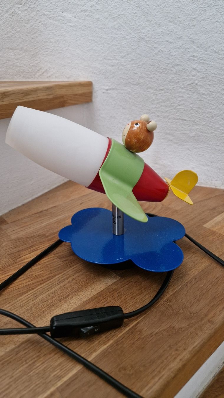 Lampen: Kinderzimmerlampe/Nachttischlsmpe Flugzeug – Gebraucht aus Kandersteg von Nazca01