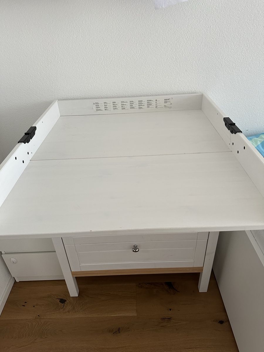 Ikea Tables à langer & accessoires: Baby Wickelkommode, gepflegt  – D'occasion à Safnern par bes_w2h6 1