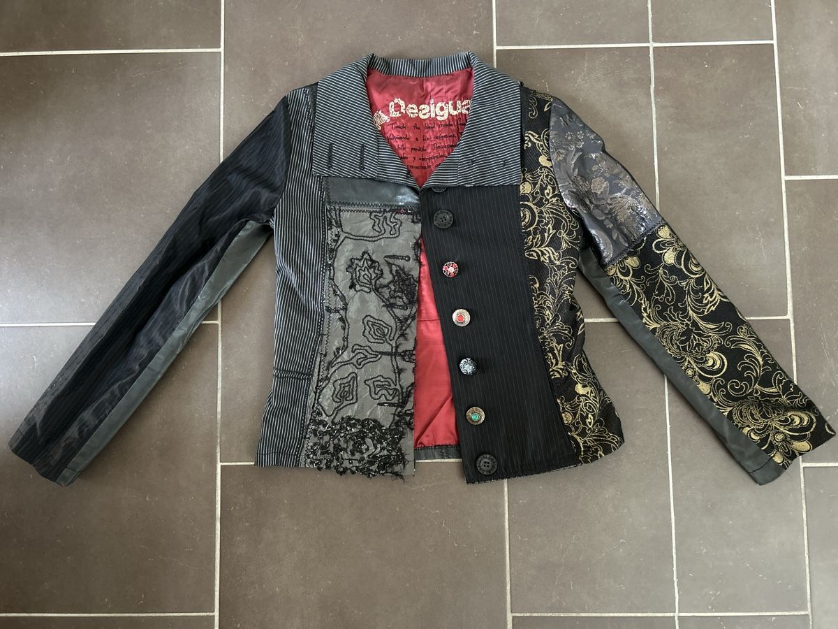 Desigual Giacche: Desigual Jacke Blazer Gr. 38 – Usato da Winterthur venduto da Guizza93