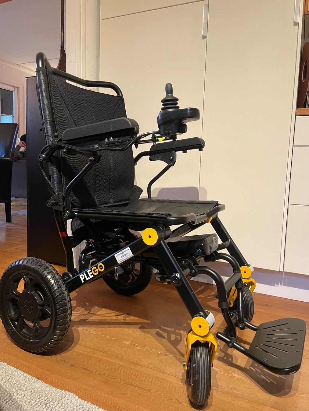 Veicoli elettrici: Elektro Rollstuhl Plego, neuwertig – Usato da Münchwilen TG venduto da mirwaibel 5