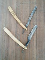2 Rasiermesser Antik aus Karbon