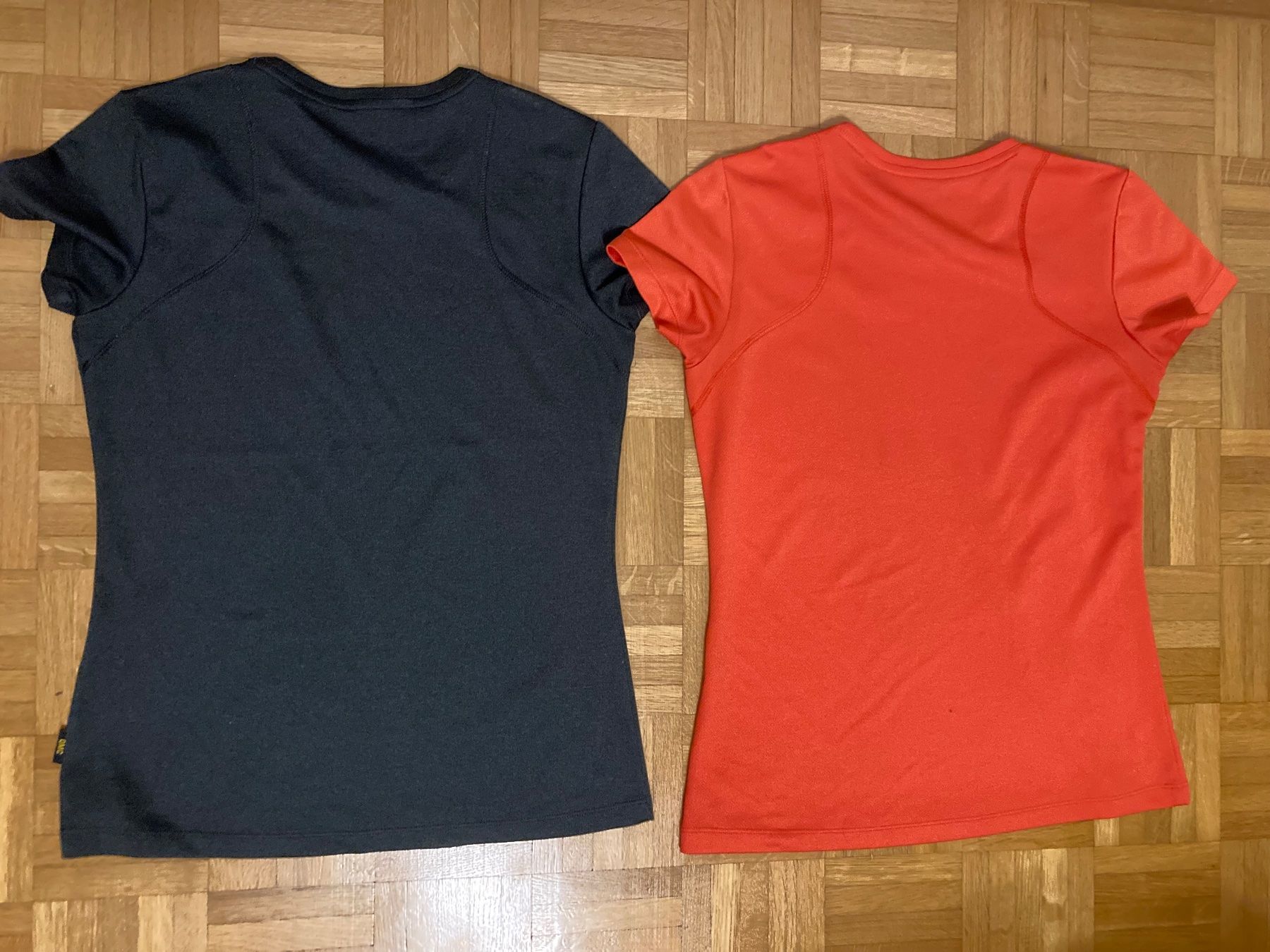Jack Wolfskin T-shirt: 2 Funktionsshirts Jack Wolfskin Gr.XS – Usato da St. Antoni venduto da Alikis 1