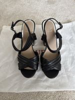 Guess Plateau High Heels, schwarz, Gr. 40, neuwertig