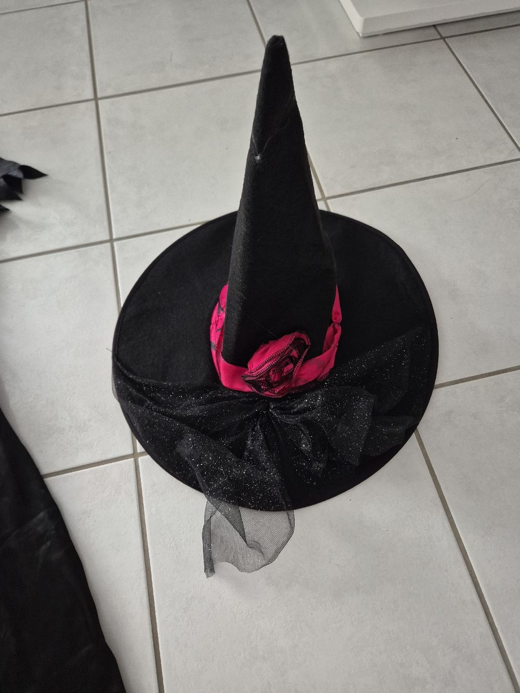 Costumi: Robe+chapeau – Usato da Granges-Paccot venduto da smo_dp89 2