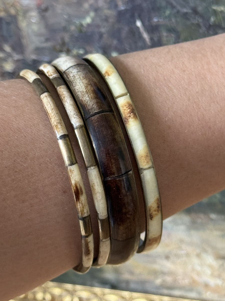 Bracciali & Braccialetti: Vintage Bangle Set - Natural Bone & Brass - Summer Boho Stac – Usato da Zürich venduto da olalinda 3