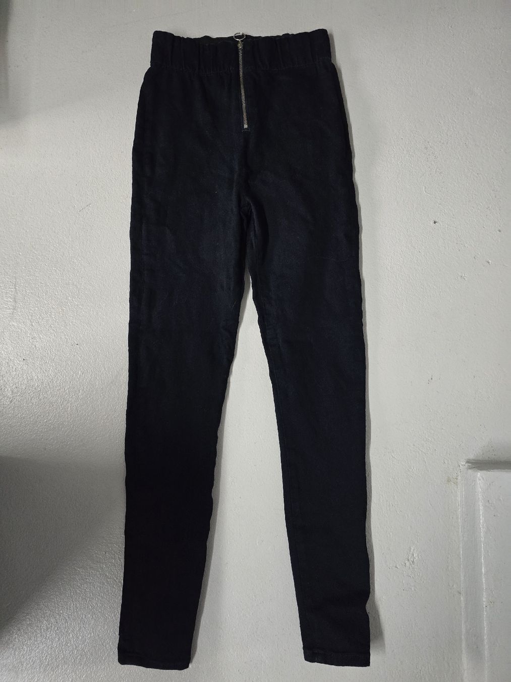 Zara Jeans: Jeans Gr XS – Usato da Lostorf venduto da Venice16