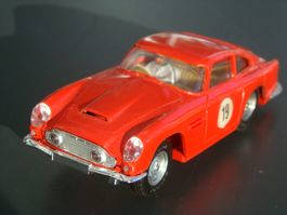 Scalextric Aston Martin DB5 rot C68 mit Licht 1:32 alt rar
