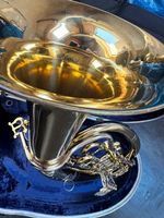 tolles Melton Horn, Bariton, B, mit Koffer, Gravur «Spezial»