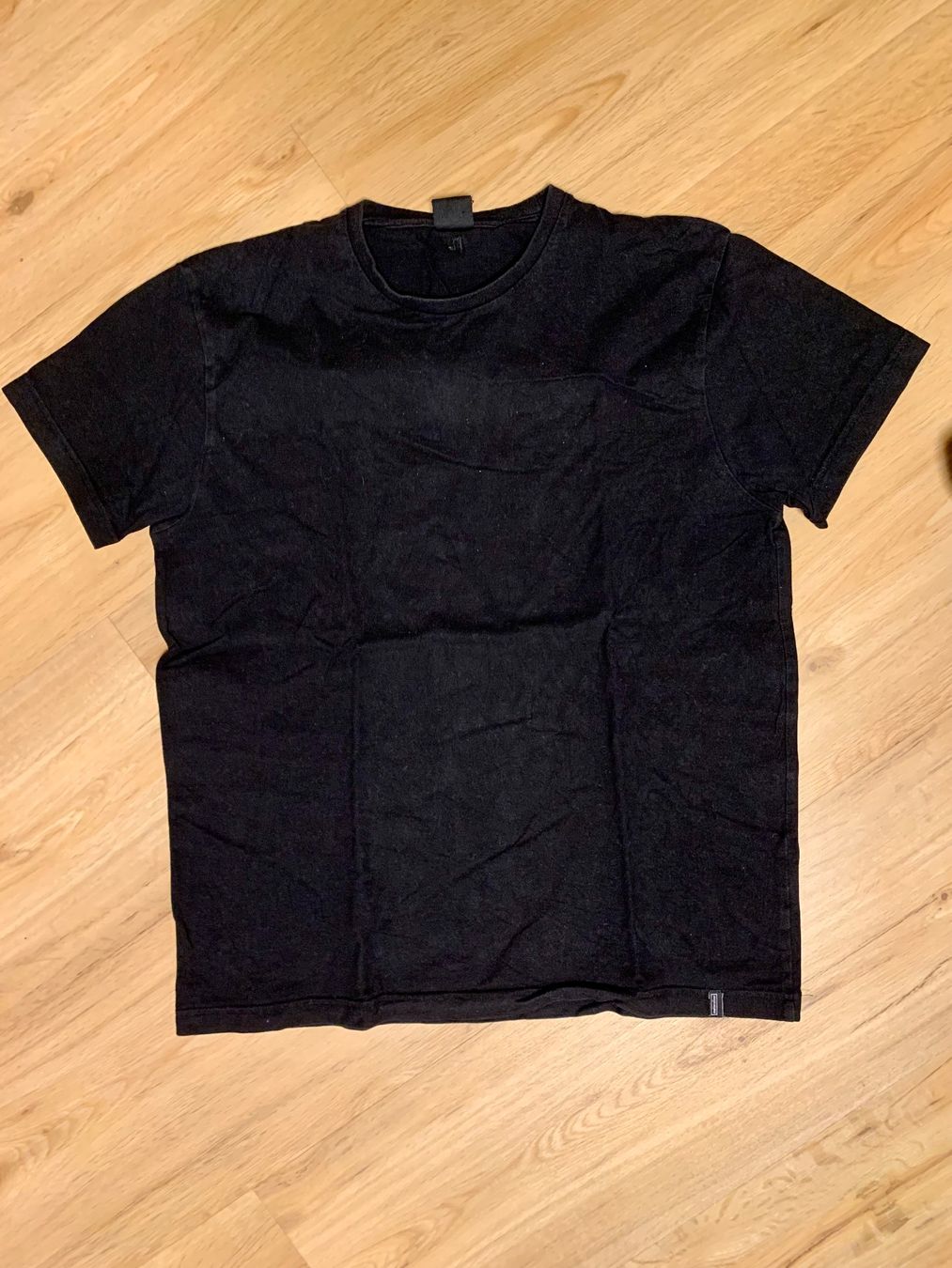 T-shirt: 5 Herren T-Shirts, Grösse M – Usato da Huttwil venduto da Nanici 1