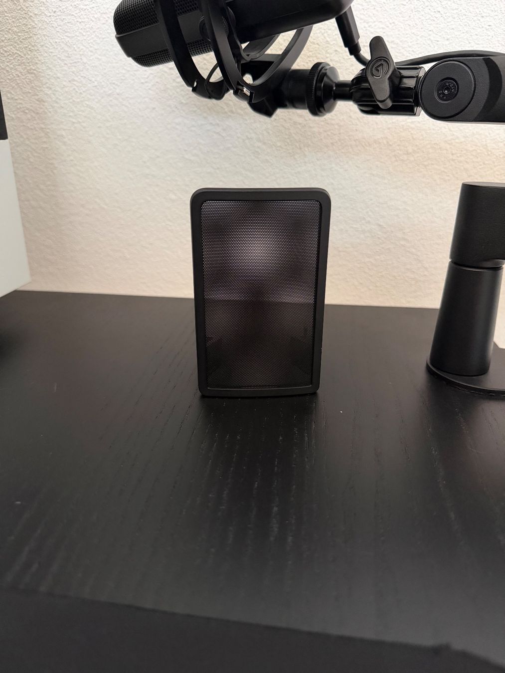 Elgato Microfoni: Elgato Wave 3 Bundle | Low Profile Arm + Zubehör – Usato da Luzern venduto da Everything_4_You 4