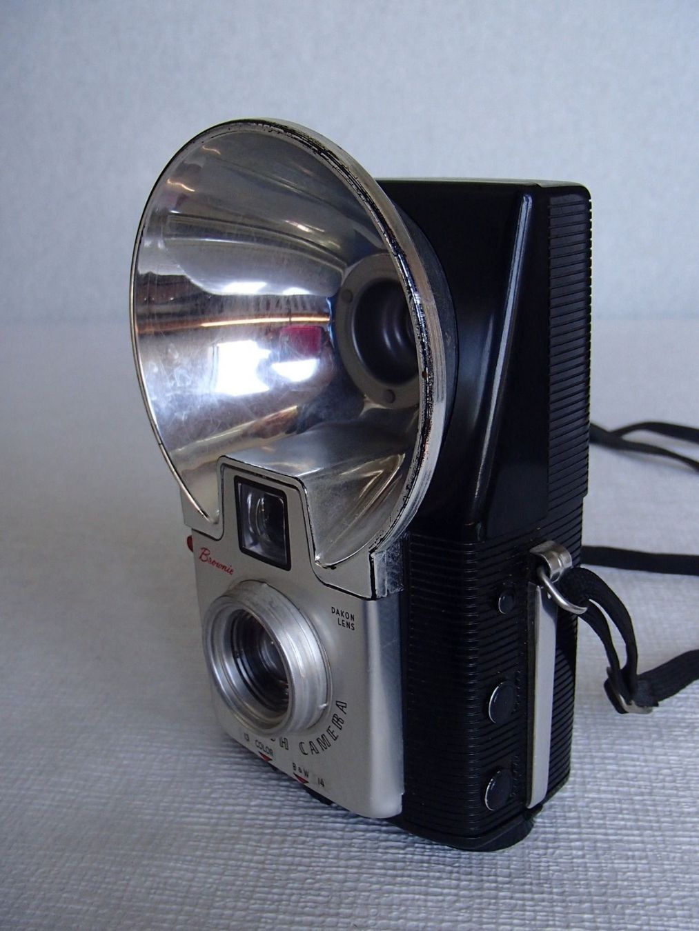 Kodak Fotocamera: KODAK BROWNIE STARFLASH CAMERA mit Blitz – Usato da Schöfflisdorf venduto da pullux 2