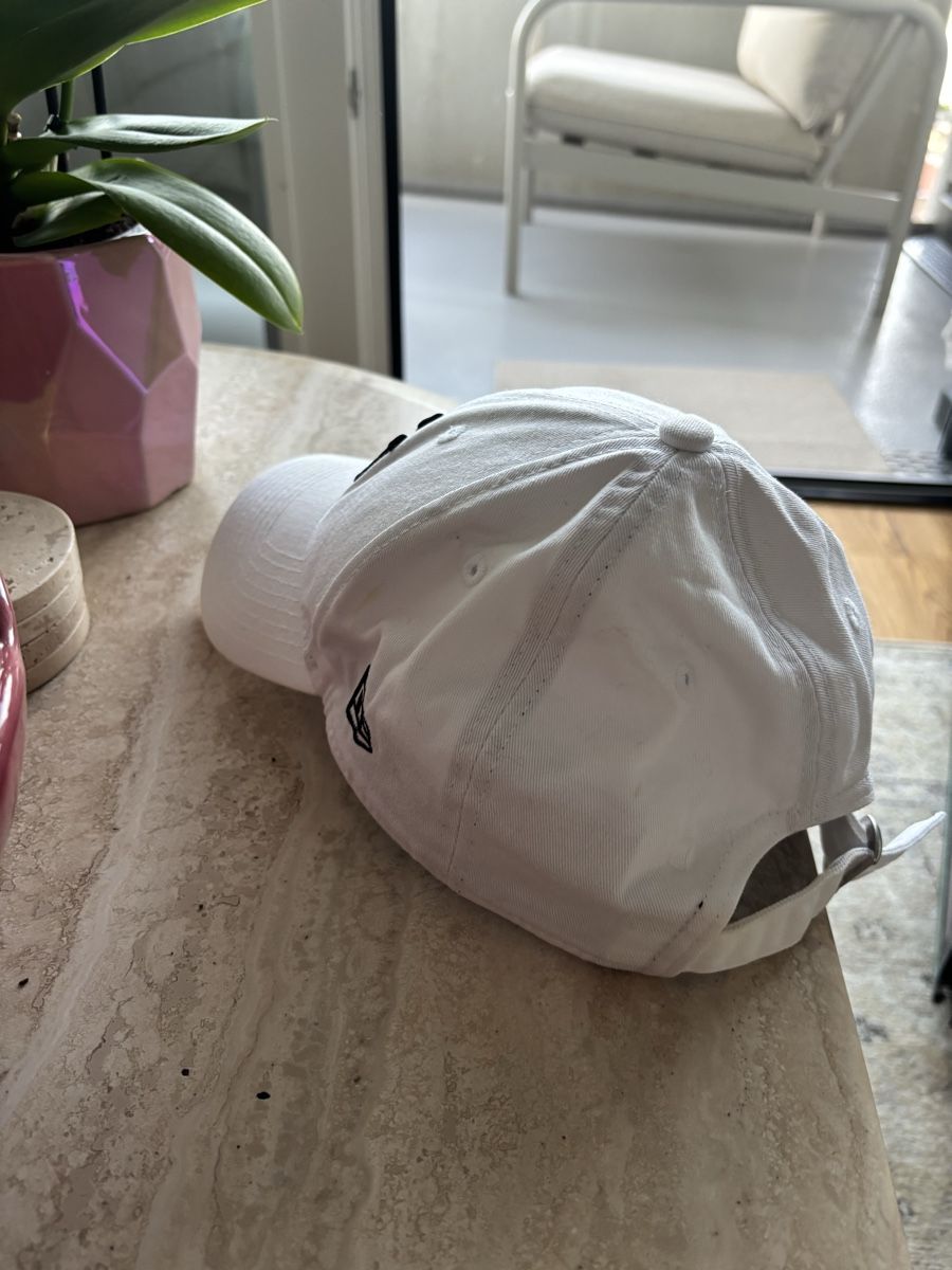 New Era Copricapi, berretti & cappellini: NEW ERA Hat in White NP: 55.- – Nuovo (secondo la descrizione) da Horgen venduto da lme_8kj7 1