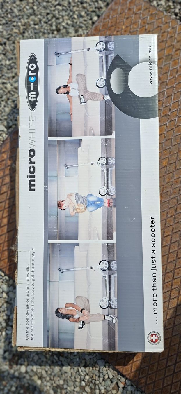 Micro Kickboard: Trotinette Micro White – D'occasion à Basel par sis_h6jg 5