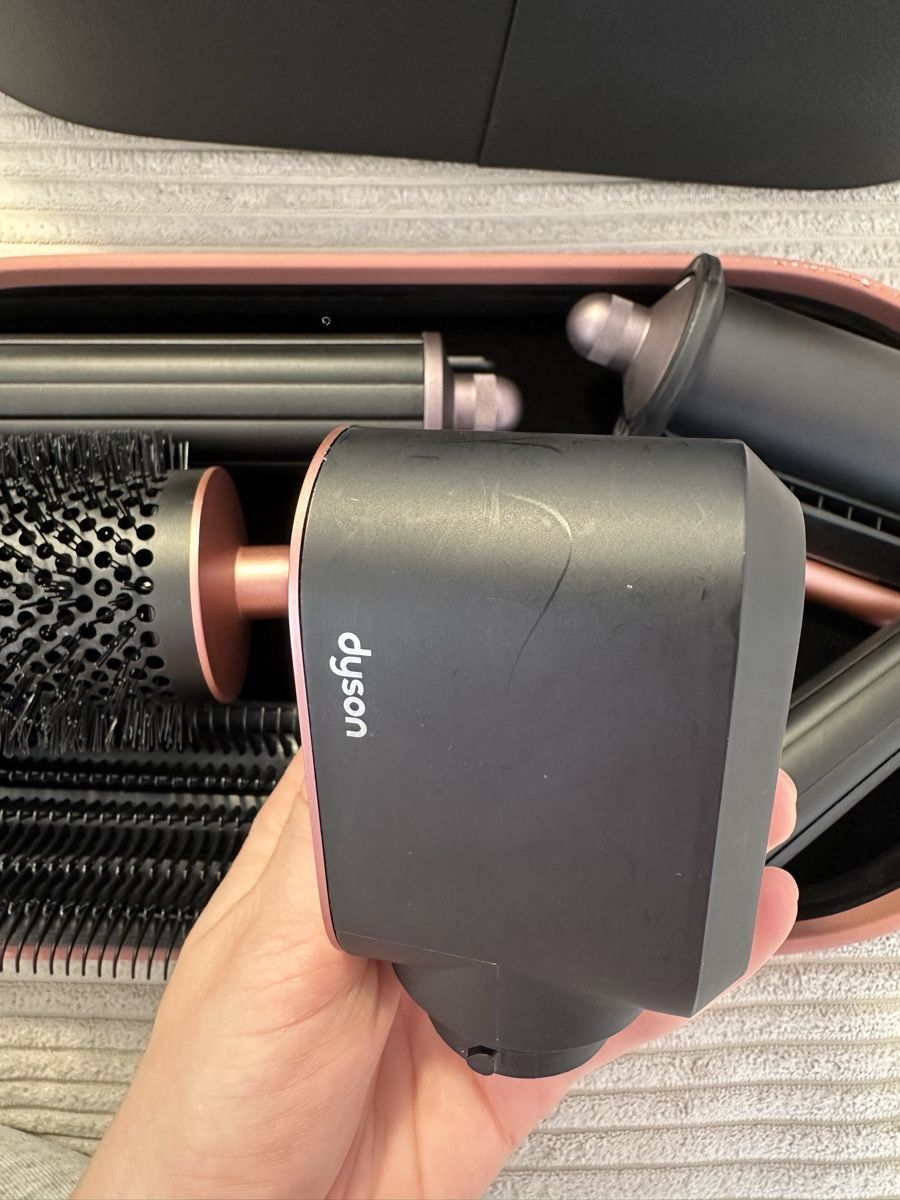 Dyson Asciugacapelli: Dyson Airwrap HS08 mit Garantie – Usato da Liestal venduto da paula_1212 3