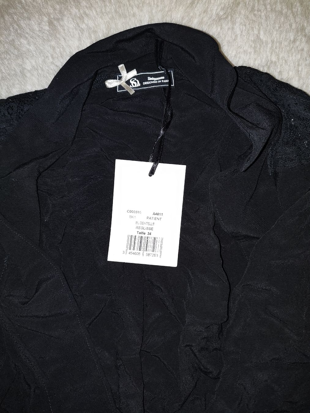 Camicette: Blouse noire avec dentelle taille 34 – Nuovo e nell'imballaggio originale da la tour de peilz venduto da alegre02