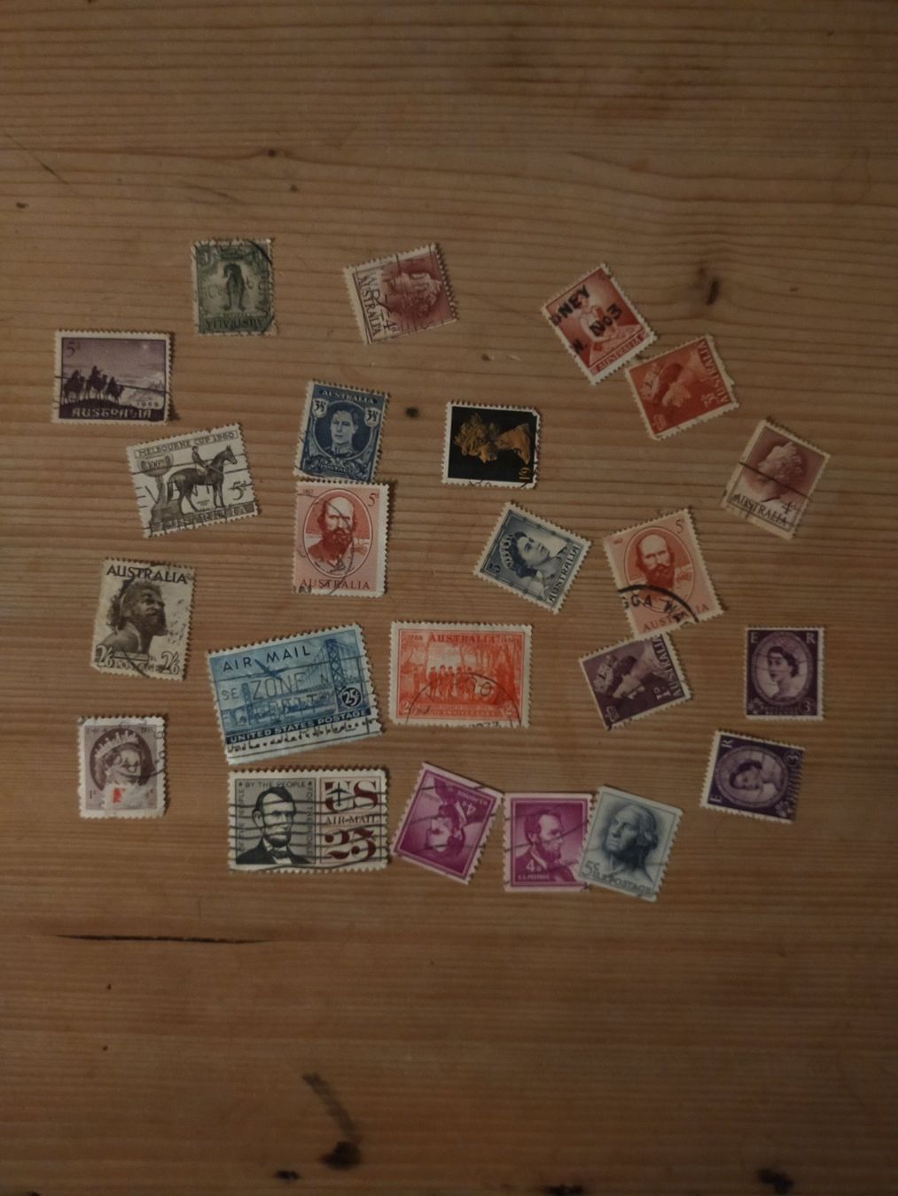 Tutti i francobolli: Briefmarken Australien, US – Usato da Vallamand venduto da sugoi3012