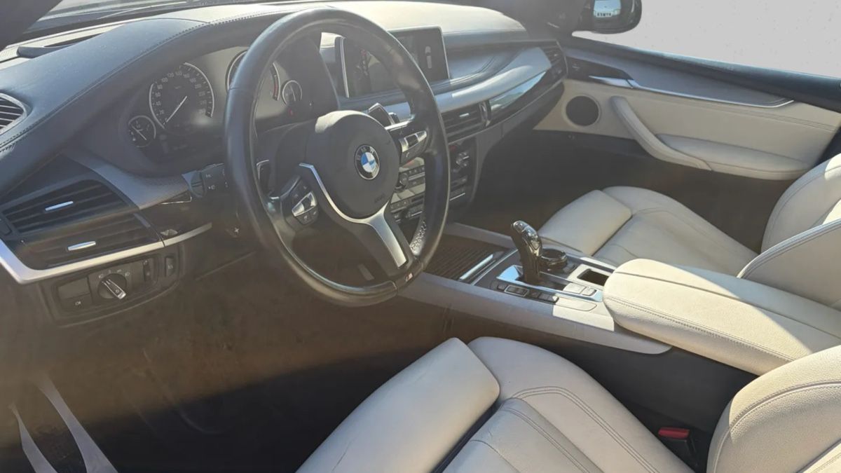 BMW Automobili: BMW X5 M50d mit Top Ausstattung  – Usato da Kirchberg BE venduto da eas_bs2q 4