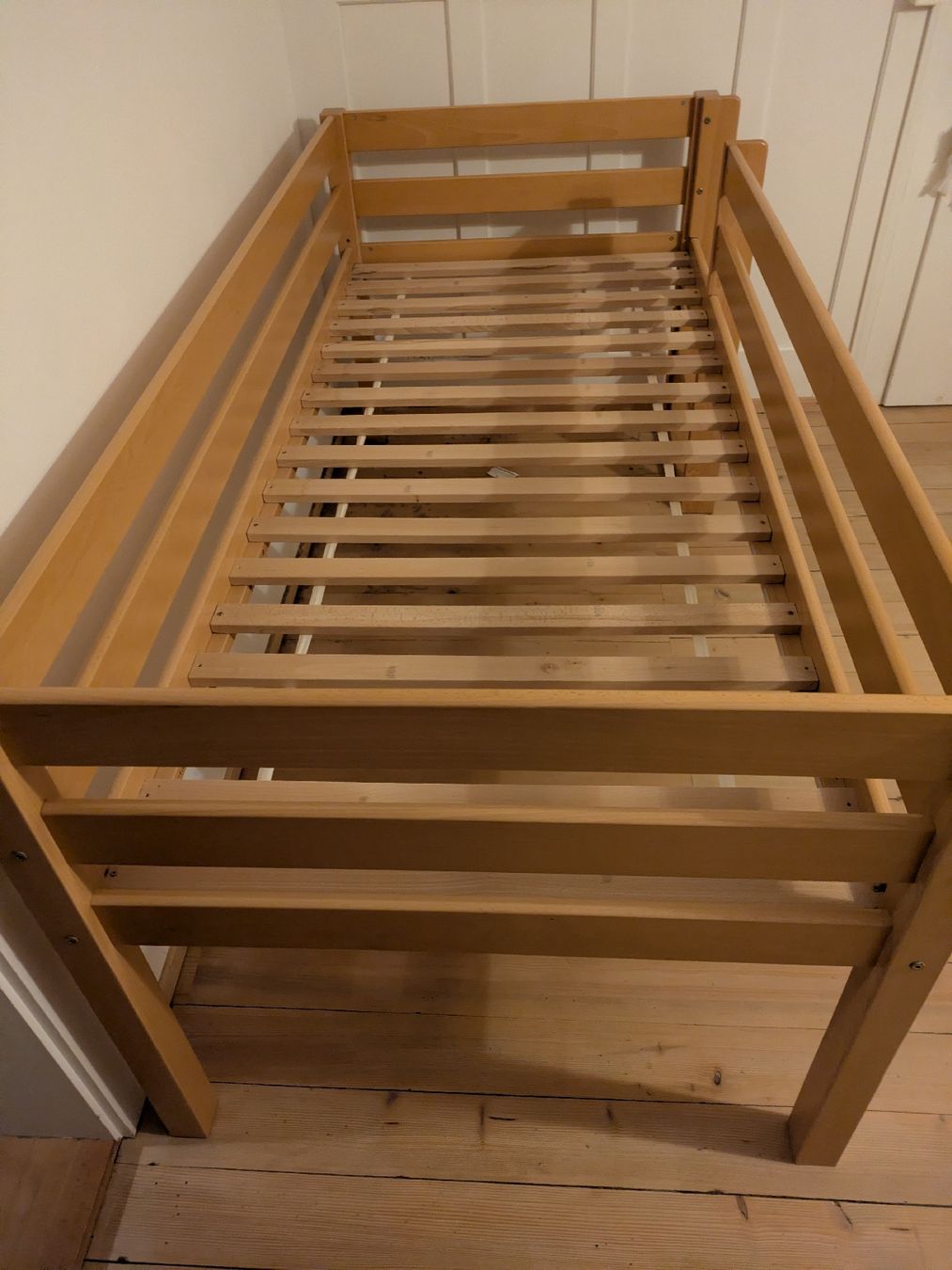 Letti: Hochbett, Kinderbett – Usato da Lohn-Ammannsegg venduto da Raymoon 1